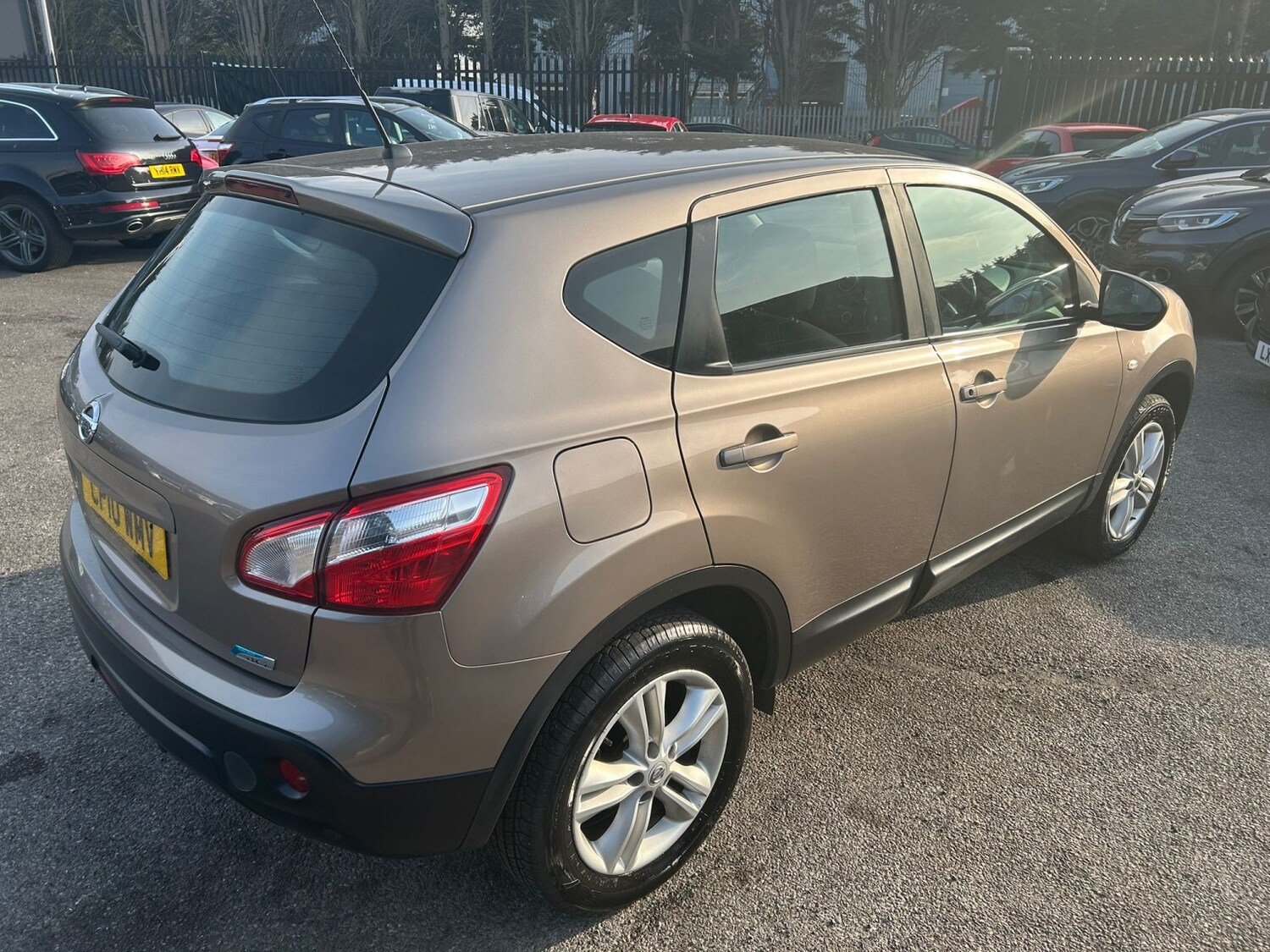 Used Nissan Qashqai 2010 for sale - 77954031: Photo 5