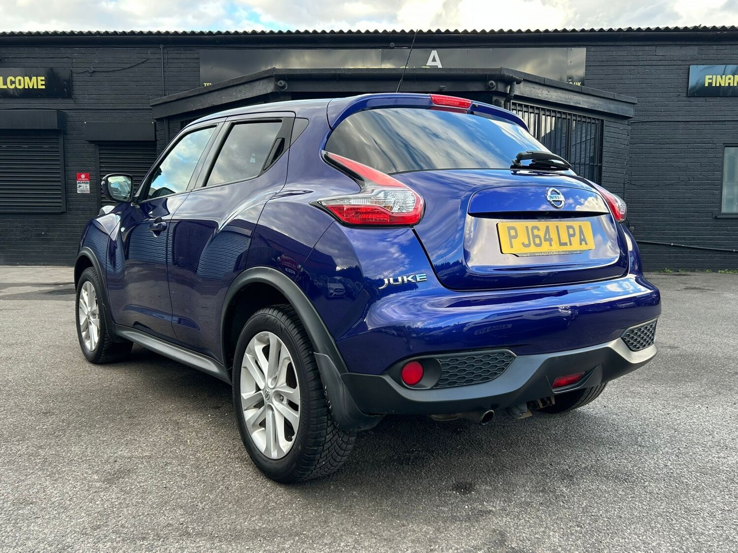 Used Nissan Juke 2014 for sale - 76334706: Photo 3