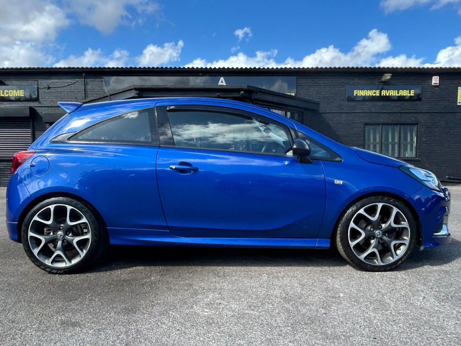 Used Vauxhall Corsa 2016 for sale - 76101046: Photo 6