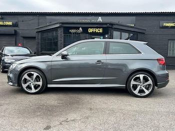 Used Audi A3 2017 for sale - 75457558: Photo