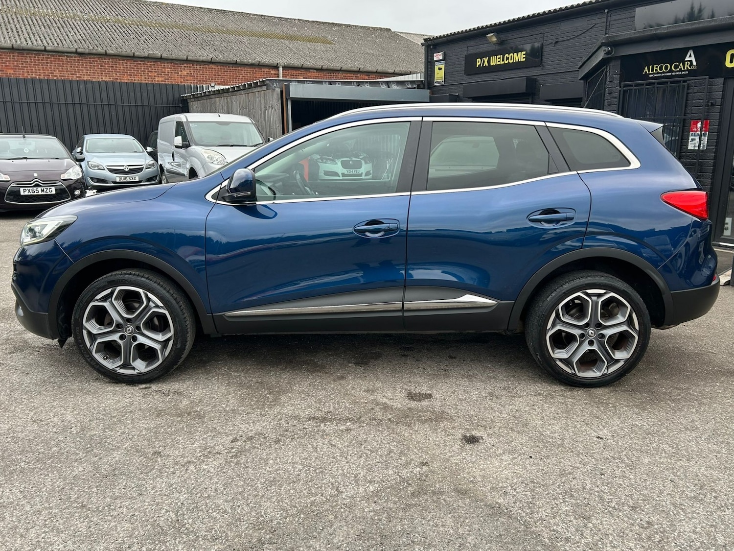 Used Renault Kadjar 2016 for sale - 77792767: Photo 2