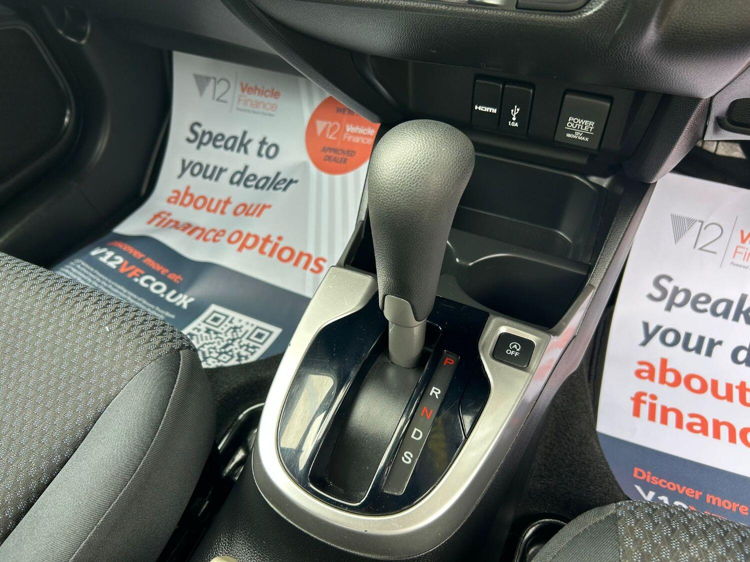 Used Honda Jazz 2018 for sale - 76769368: Photo 15