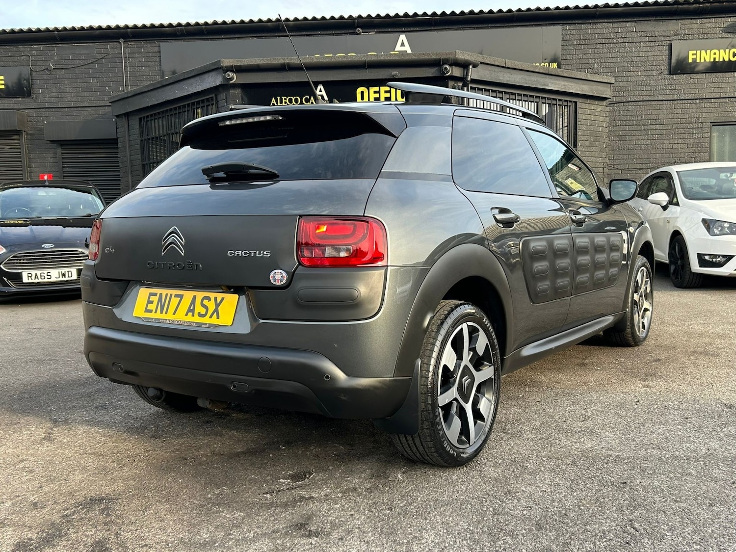 Used Citroen C4 Cactus 2017 for sale - 76299092: Photo 4