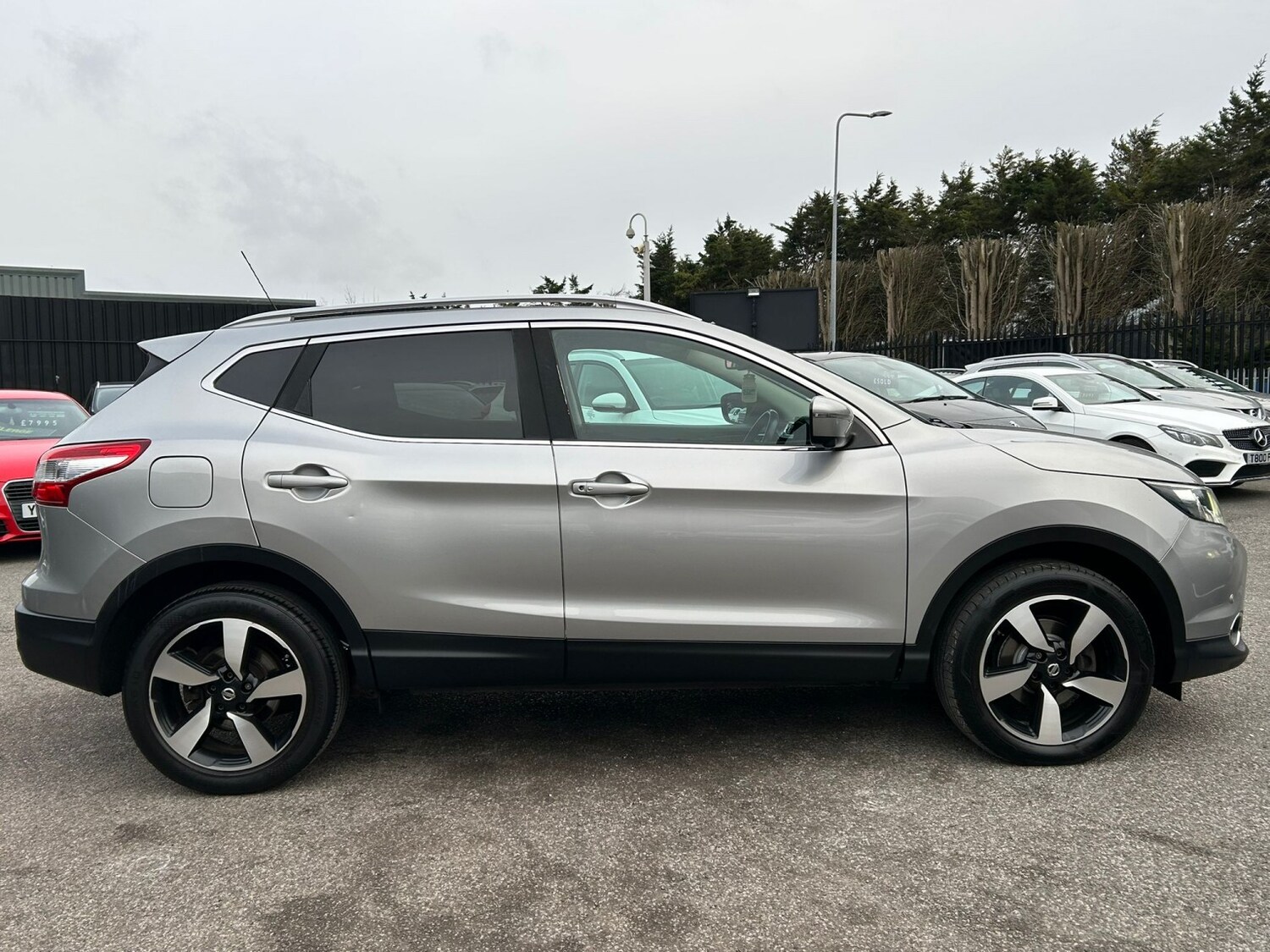 Used Nissan Qashqai 2016 for sale - 77572832: Photo 6