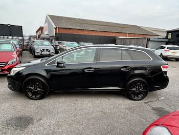 Used Toyota Avensis 2010 for sale - 79644288: Photo