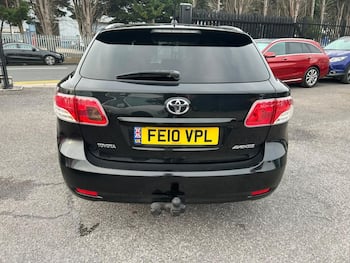 Used Toyota Avensis 2010 for sale - 79644288: Photo