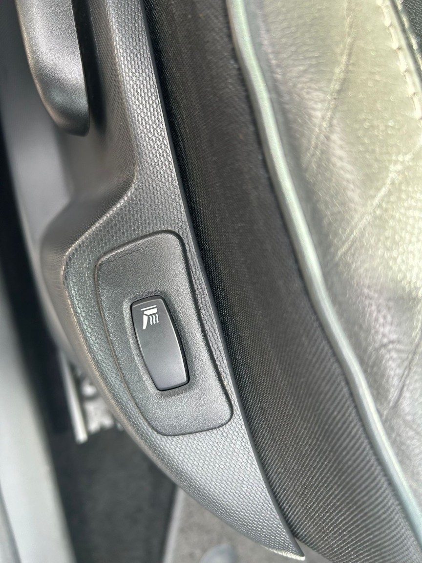 Used Renault Captur 2015 for sale - 78057027: Photo 19