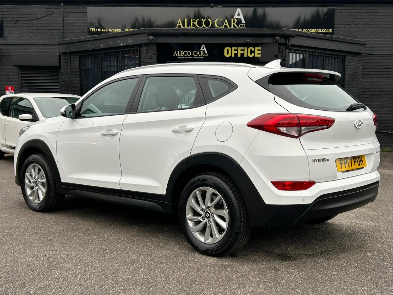 Used Hyundai TUCSON 2017 for sale - 76974295: Photo 3