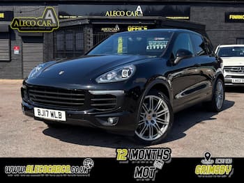 Used Porsche Cayenne 2017 for sale - 79563902: Photo