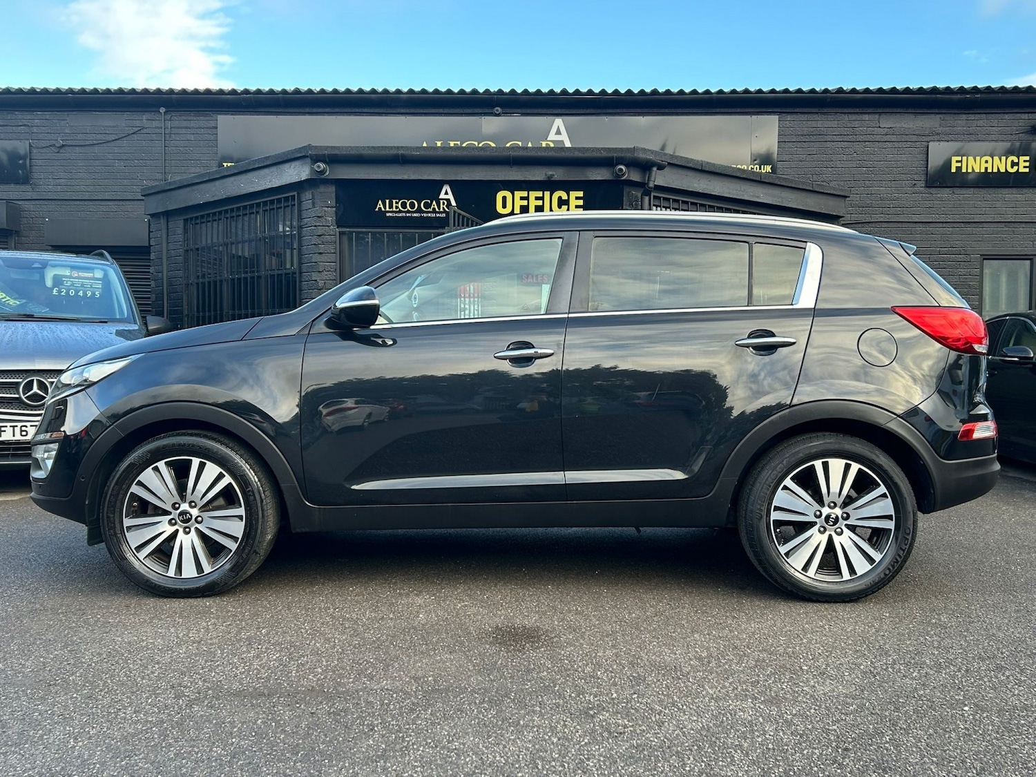 Used Kia Sportage 2016 for sale - 76101070: Photo 2
