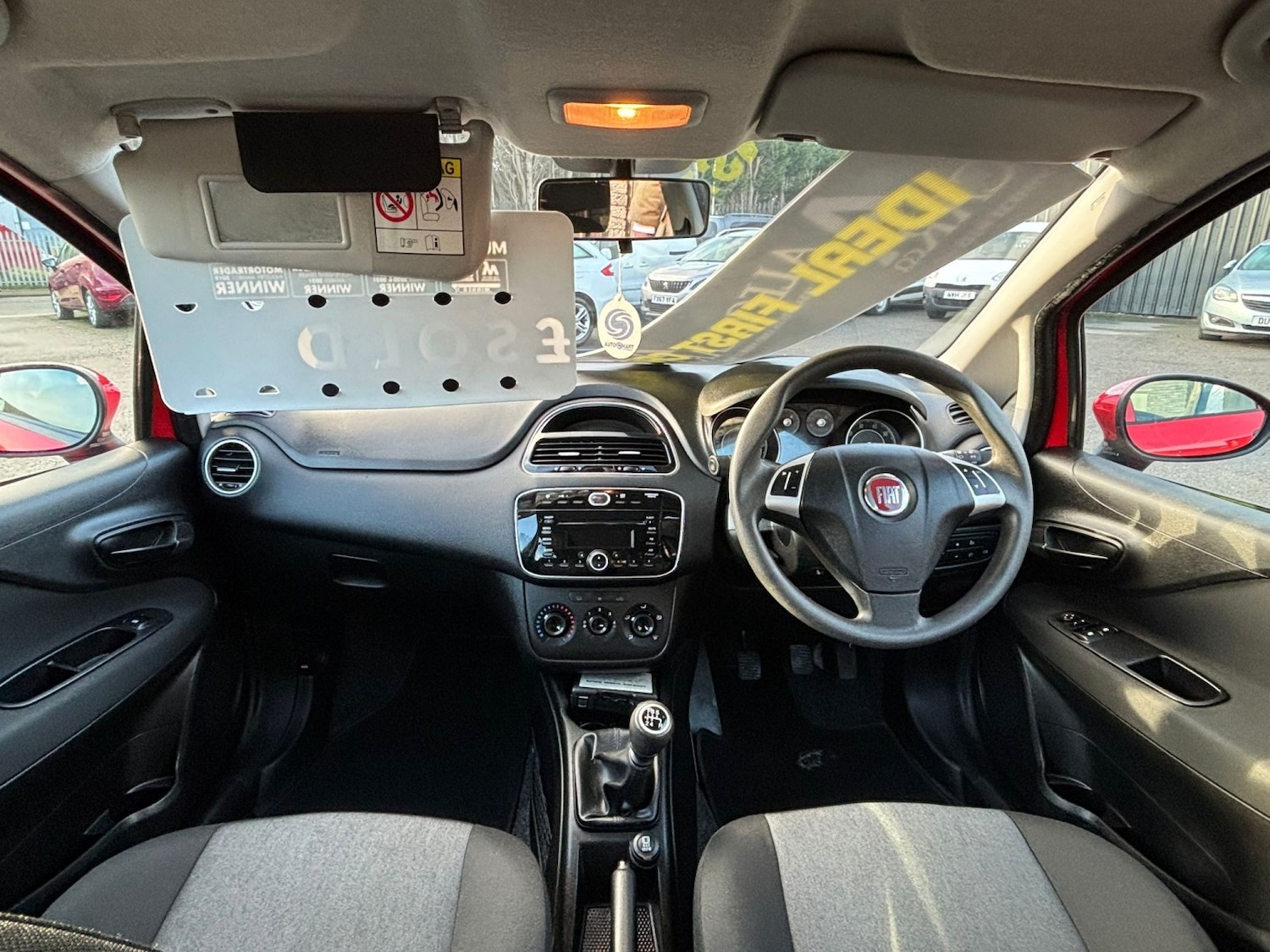 Used Fiat Punto 2016 for sale - 76687141: Photo 11