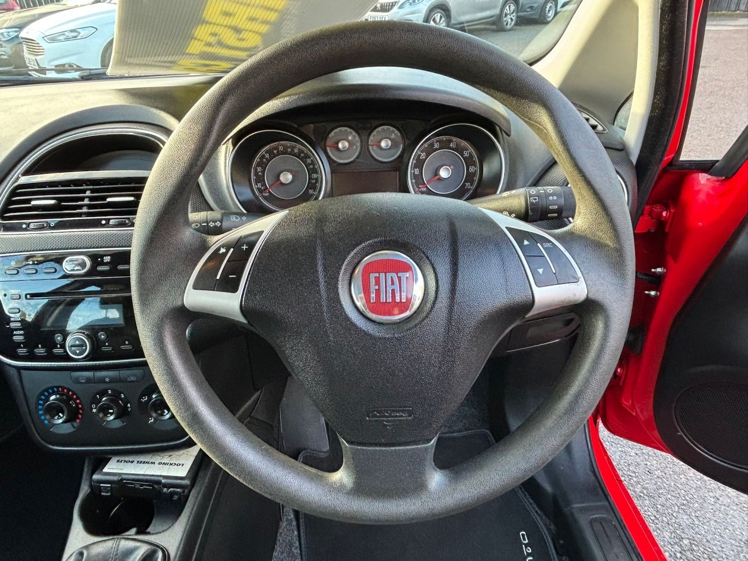 Used Fiat Punto 2016 for sale - 76687141: Photo 16