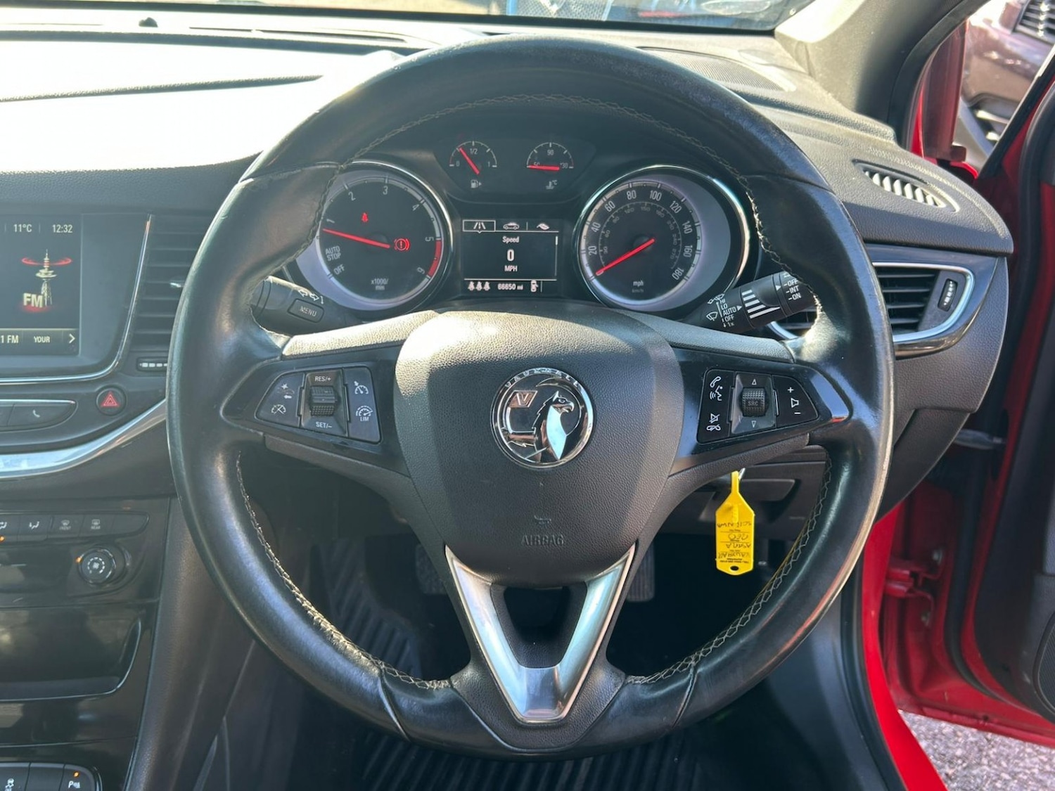 Used Vauxhall Astra 2016 for sale - 77822339: Photo 16