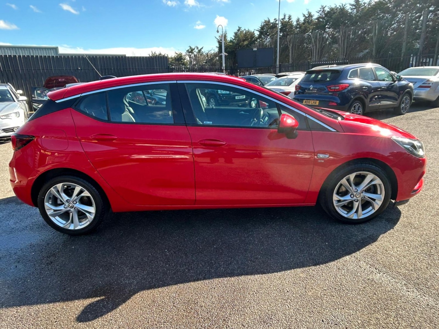Used Vauxhall Astra 2016 for sale - 77822339: Photo 6