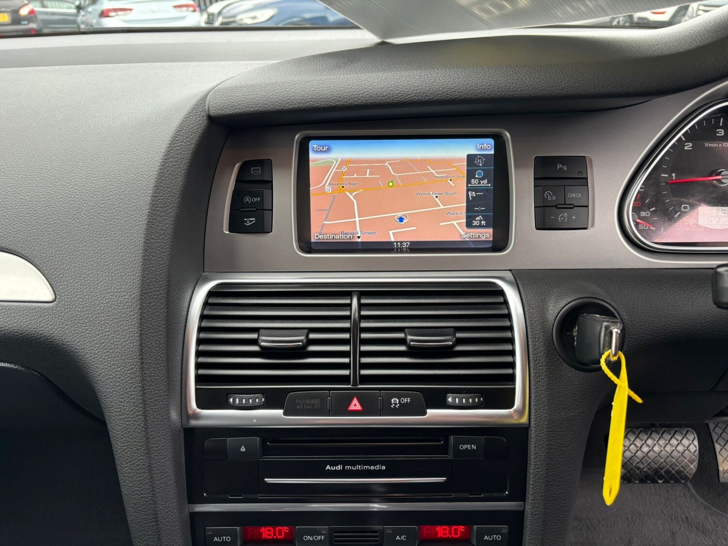 Used Audi Q7 2014 for sale - 77528345: Photo 17