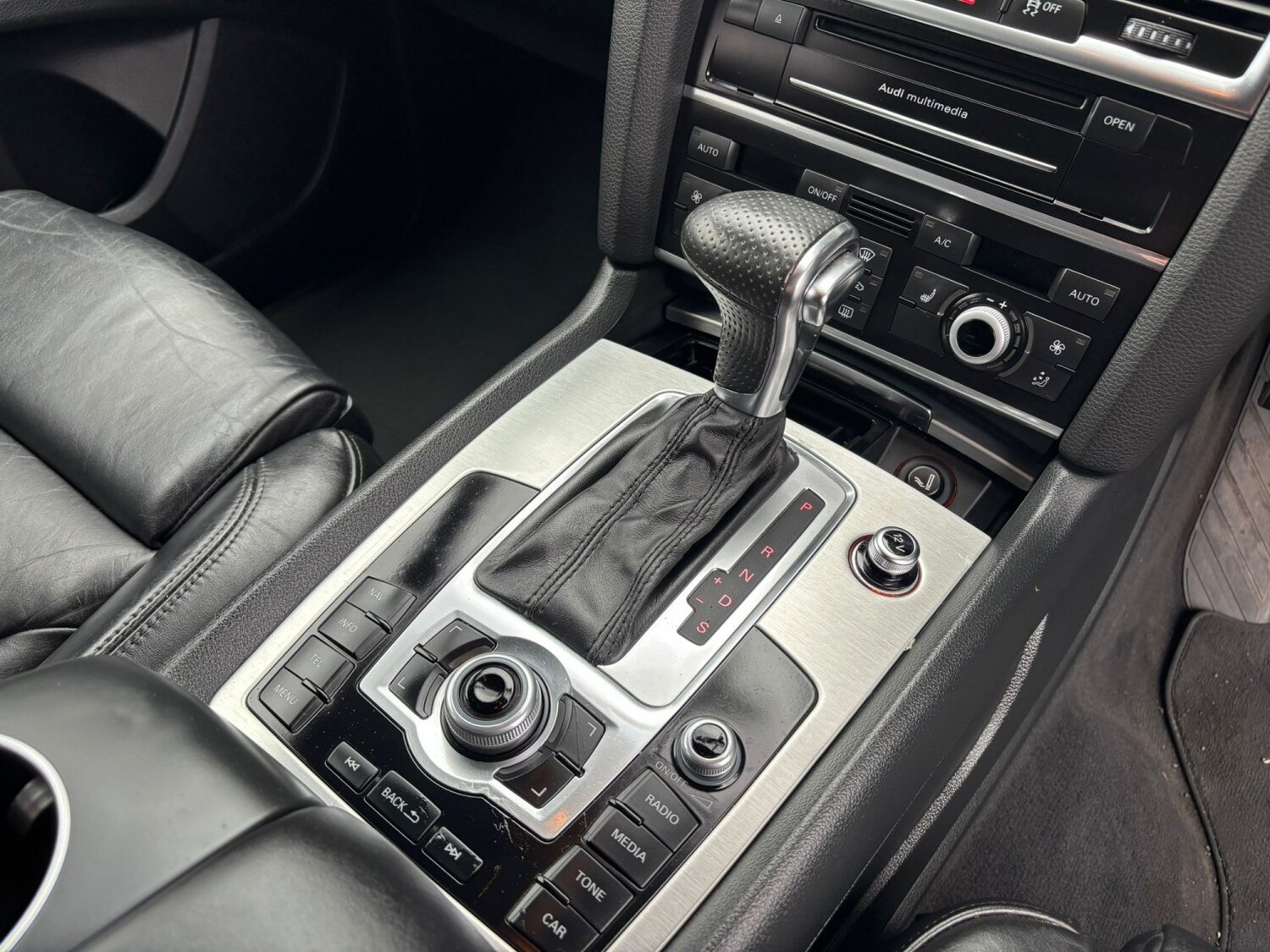 Used Audi Q7 2014 for sale - 77528345: Photo 19