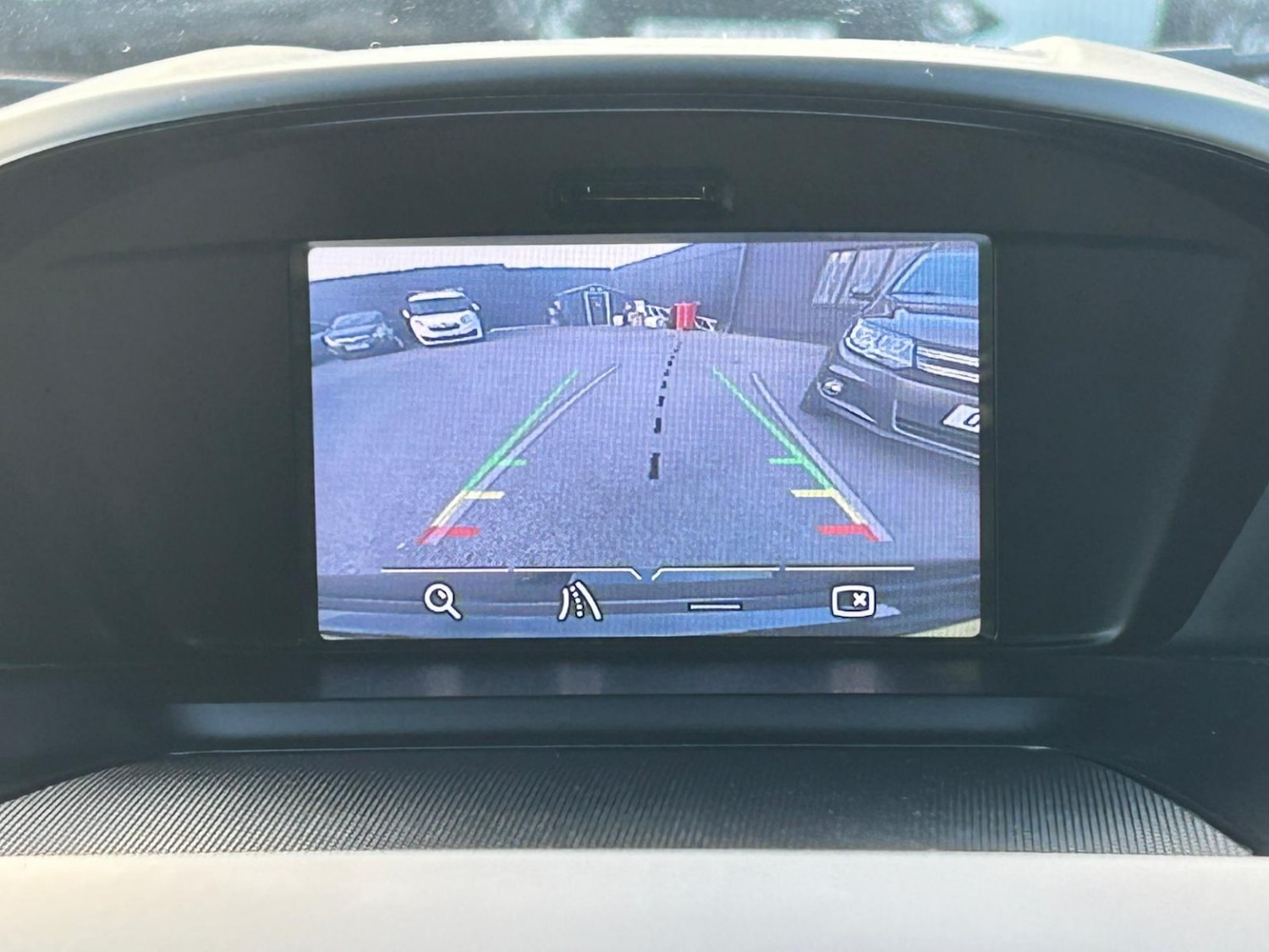 Used Ford Kuga 2015 for sale - 76924287: Photo 17