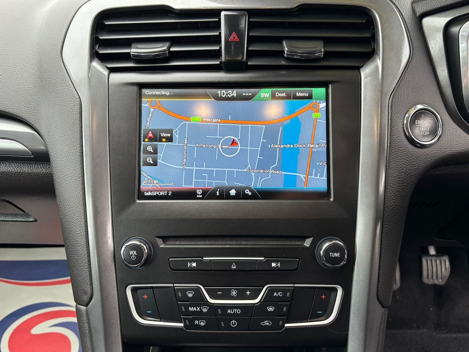 Used Ford Mondeo 2015 for sale - 76631536: Photo 15