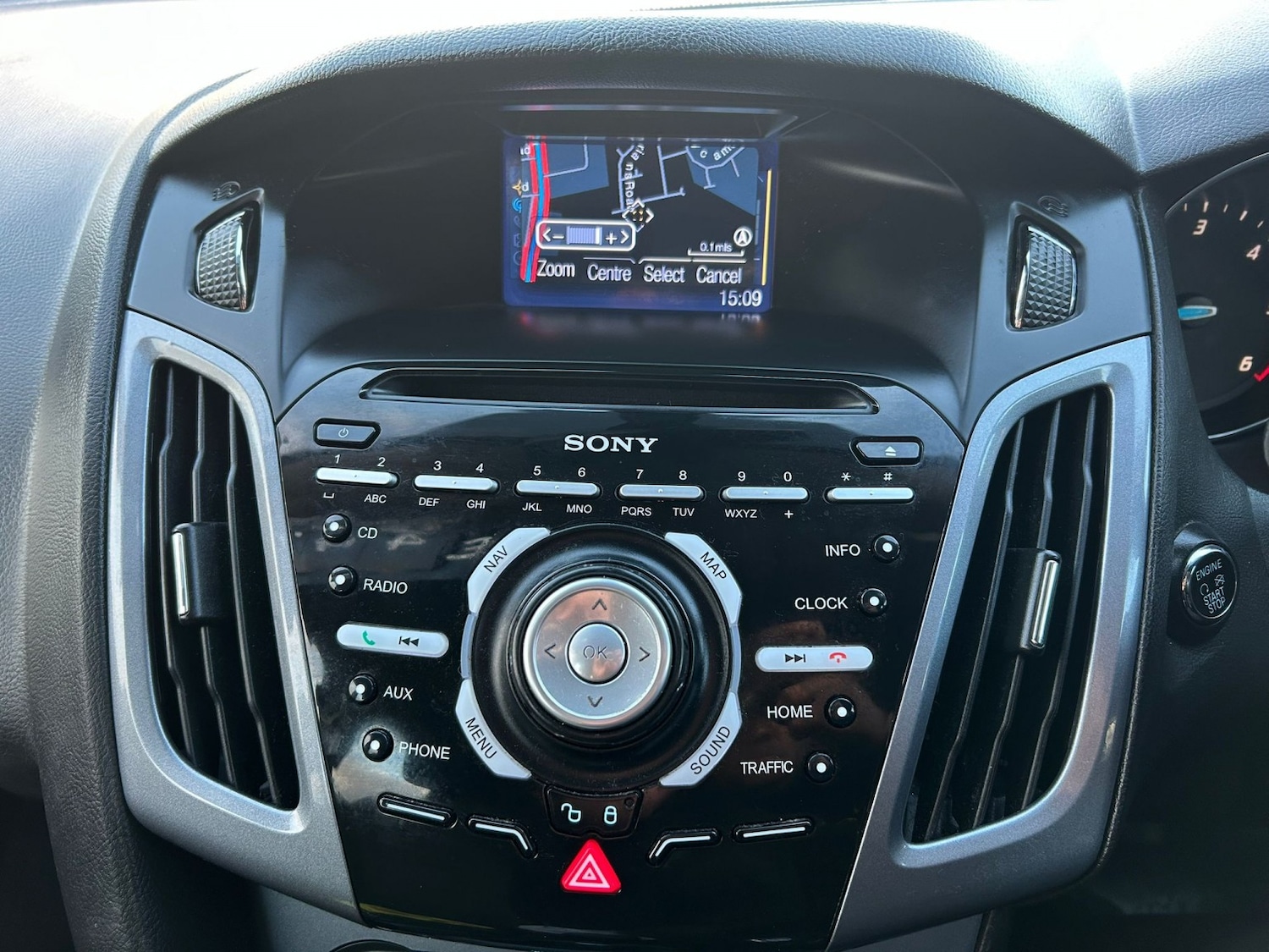 Used Ford Focus 2014 for sale - 77403657: Photo 16