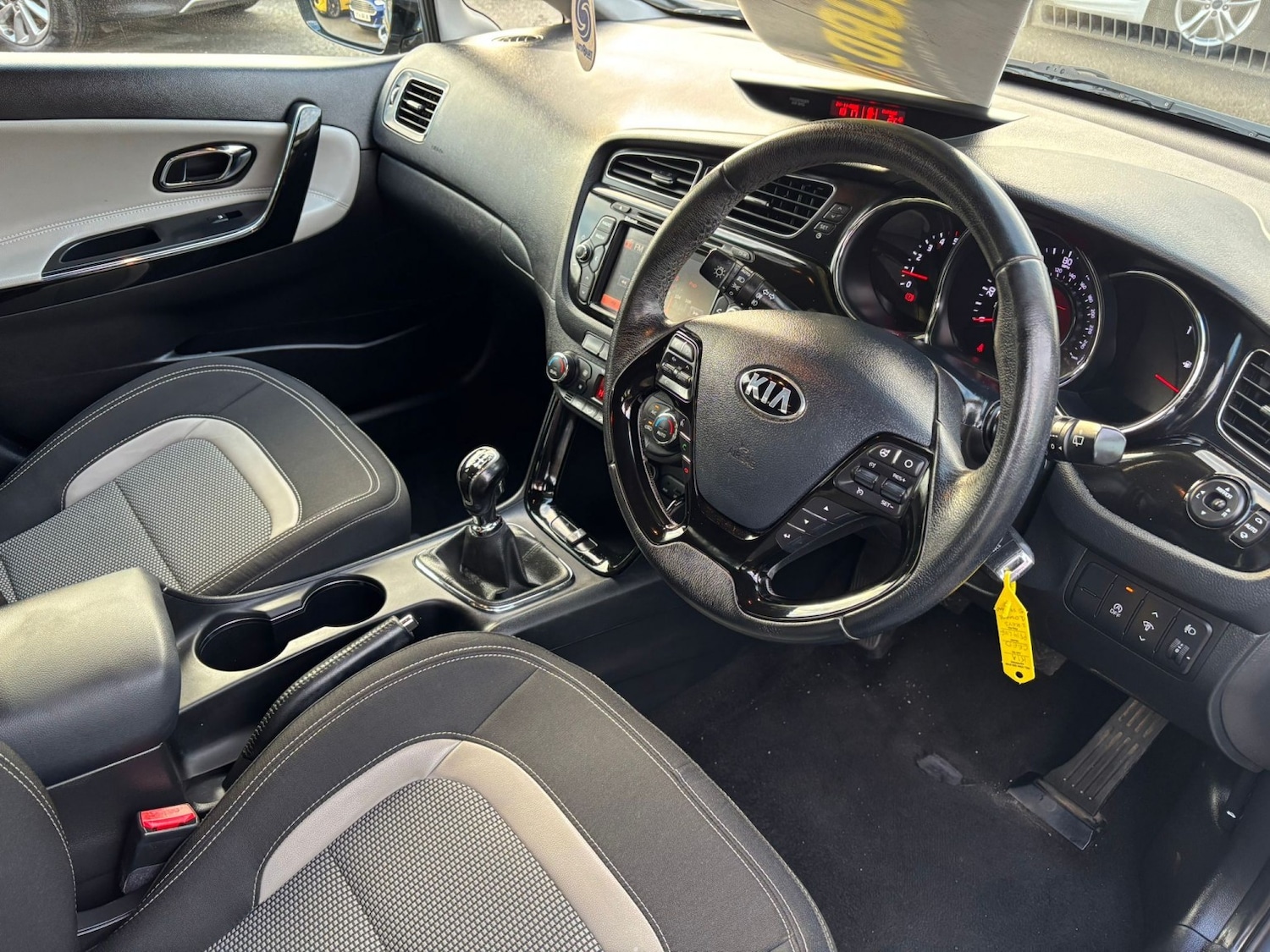 Used Kia Ceed 2014 for sale - 76687138: Photo 10