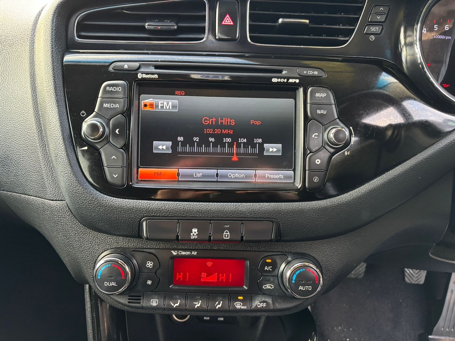 Used Kia Ceed 2014 for sale - 76687138: Photo 16