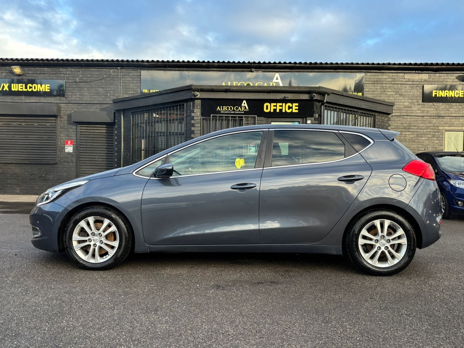 Used Kia Ceed 2014 for sale - 76687138: Photo 2