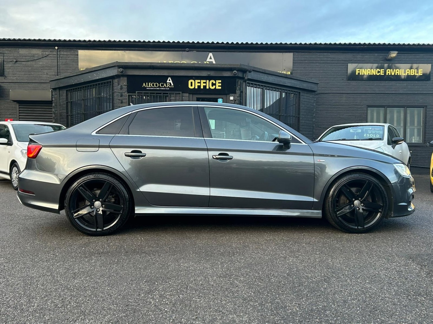 Used Audi A3 2014 for sale - 76951039: Photo 6