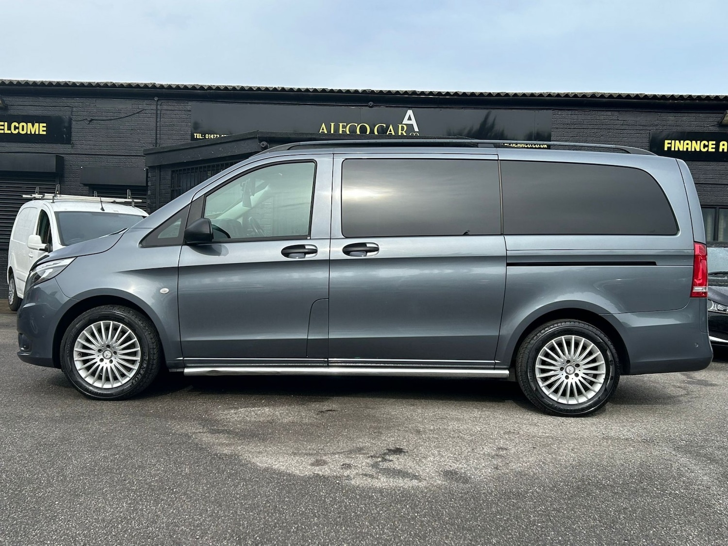 Used Mercedes-Benz Vito 2018 for sale - 76455398: Photo 2