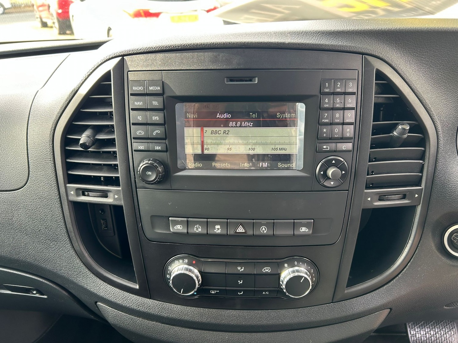 Used Mercedes-Benz Vito 2018 for sale - 76455398: Photo 21