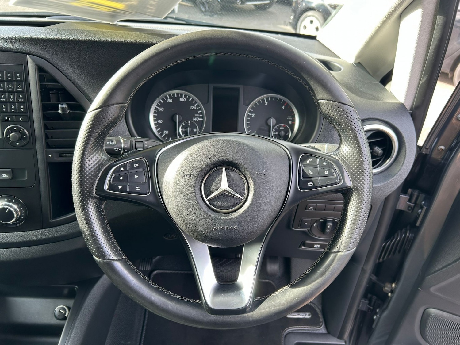 Used Mercedes-Benz Vito 2018 for sale - 76455398: Photo 22