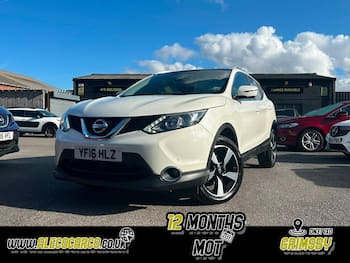 Used Nissan Qashqai 2016 for sale - 79614572: Photo