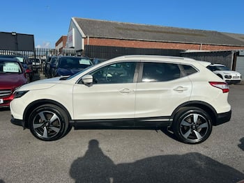 Used Nissan Qashqai 2016 for sale - 79614572: Photo