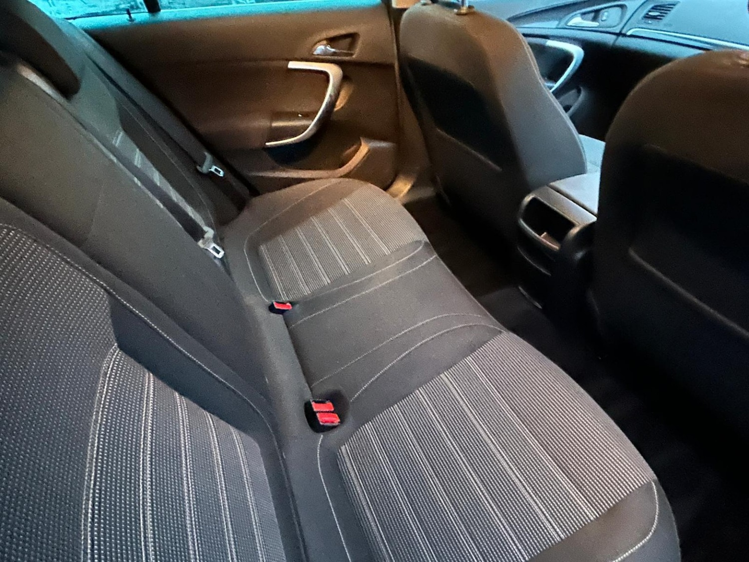 Used Vauxhall Insignia 2015 for sale - 77045362: Photo 13