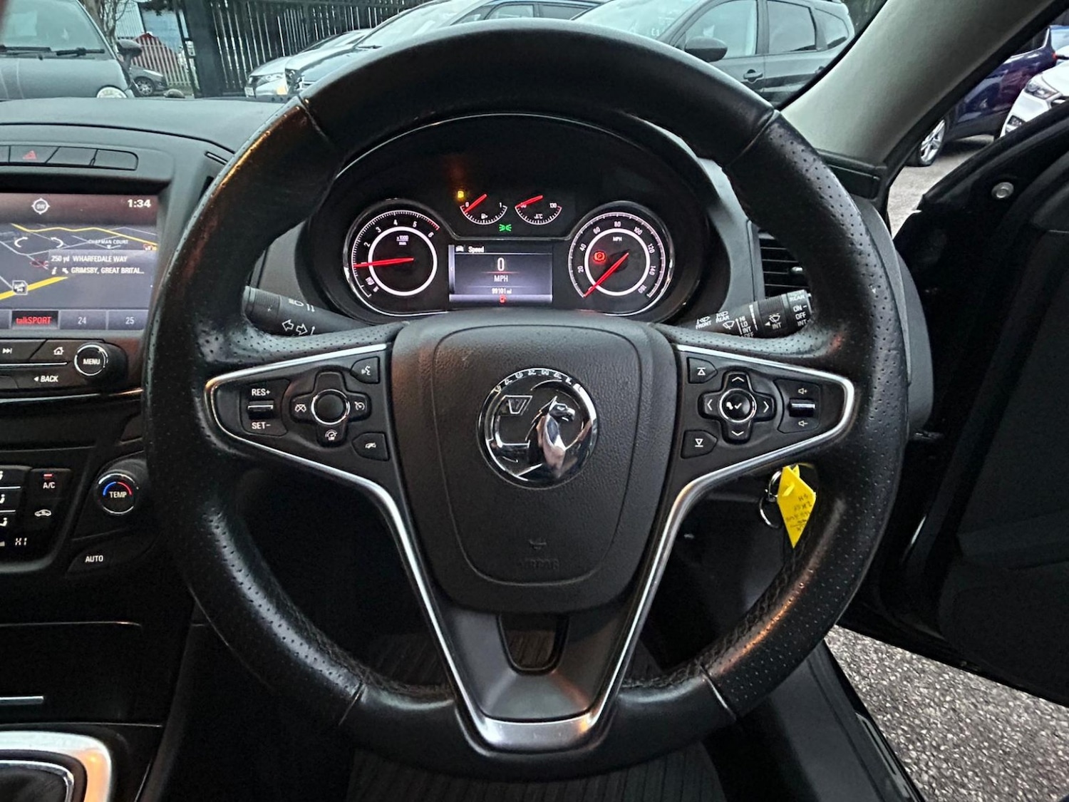 Used Vauxhall Insignia 2015 for sale - 77045362: Photo 17