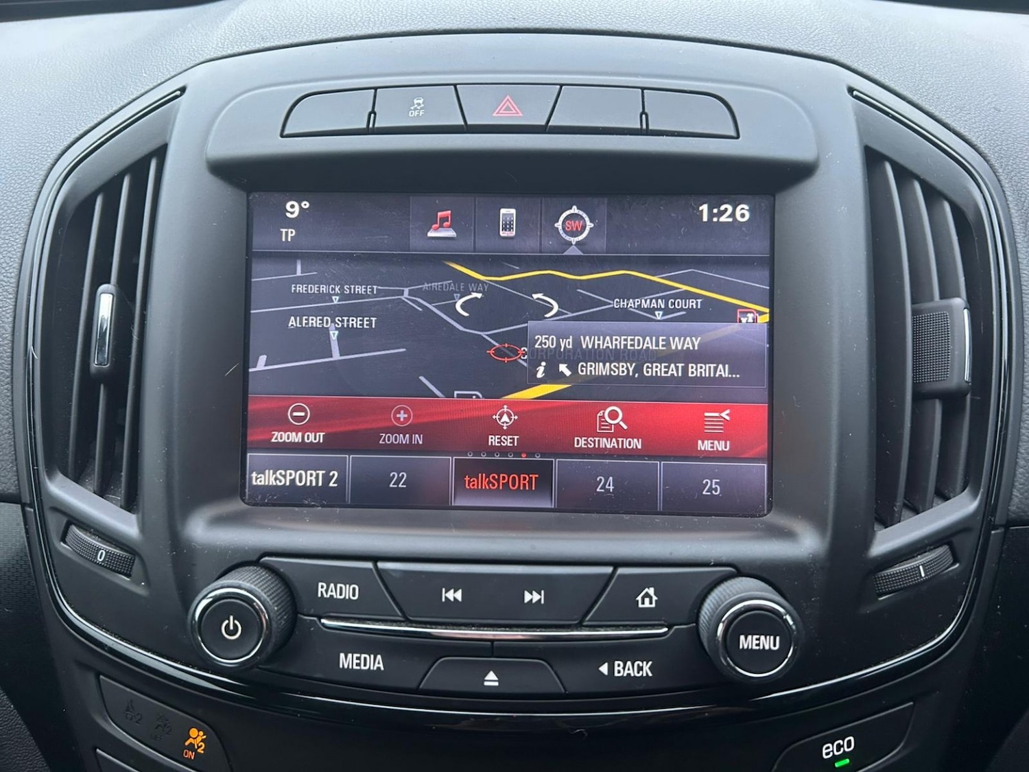 Used Vauxhall Insignia 2015 for sale - 77045362: Photo 18