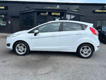 Used Ford Fiesta 2014 for sale - 75231477: Photo