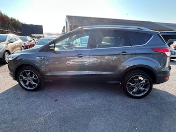 Used Ford Kuga 2015 for sale - 79271616: Photo