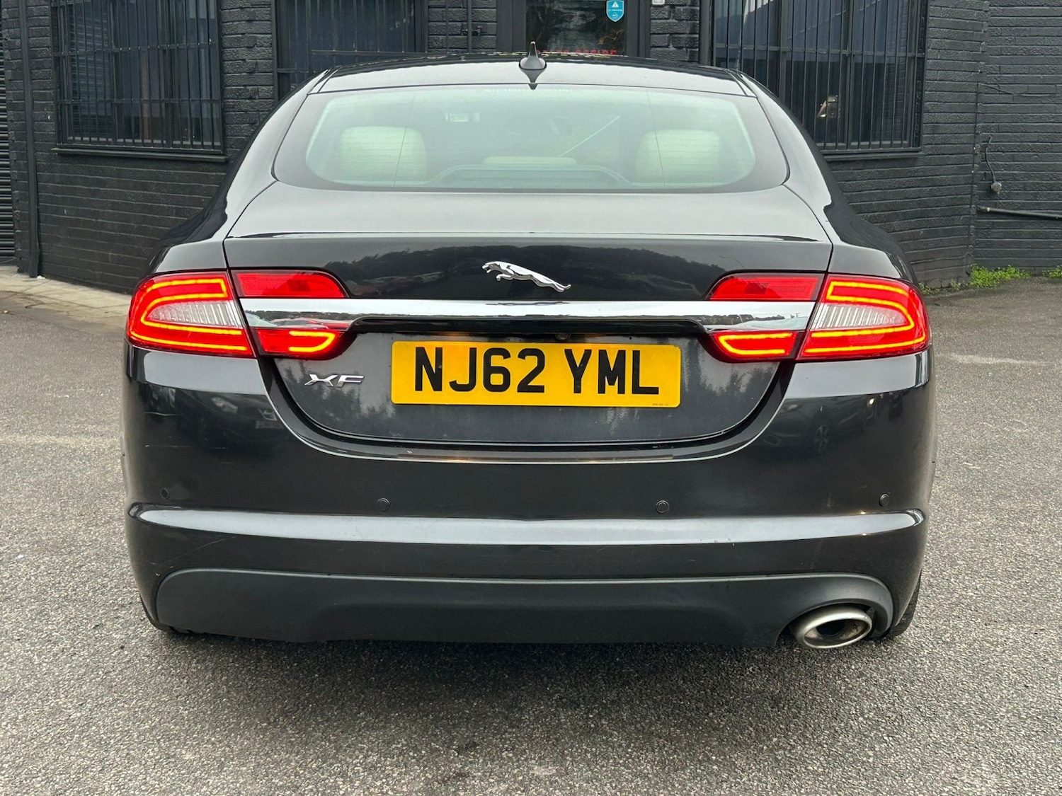 Used Jaguar XF 2012 for sale - 77423373: Photo 4