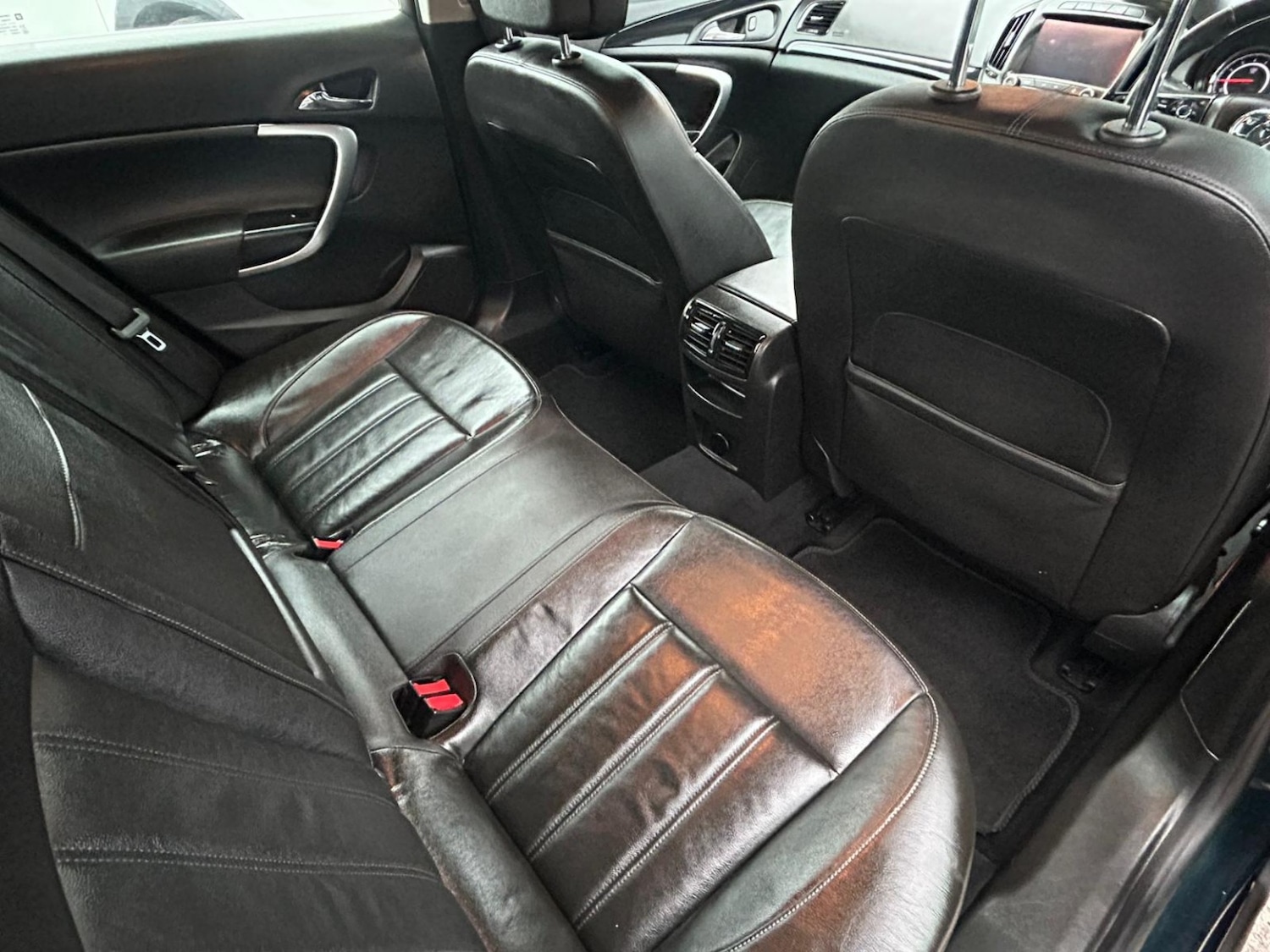 Used Vauxhall Insignia 2015 for sale - 77572833: Photo 13