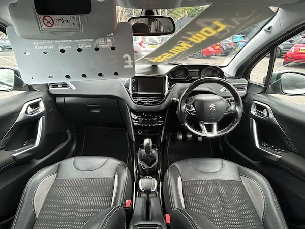 Used Peugeot 2008 2017 for sale - 75686118: Photo 13