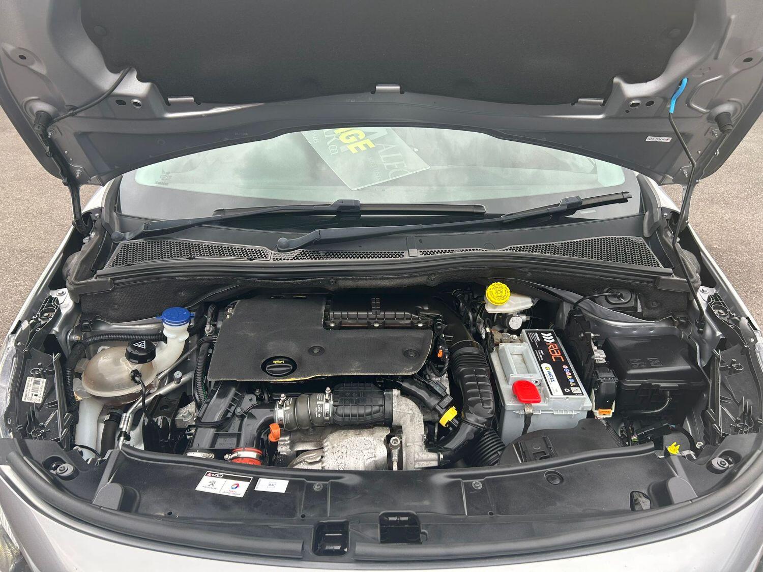 Used Peugeot 2008 2017 for sale - 75686118: Photo 20