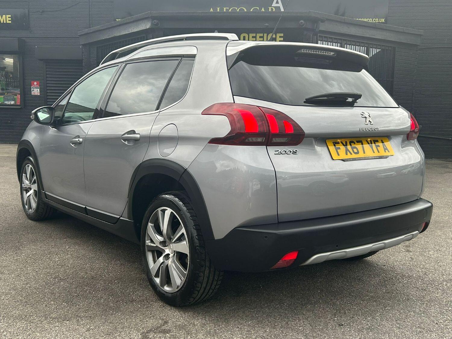Used Peugeot 2008 2017 for sale - 75686118: Photo 3