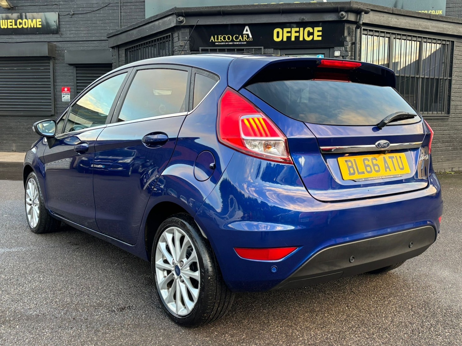 Used Ford Fiesta 2017 for sale - 76687240: Photo 3