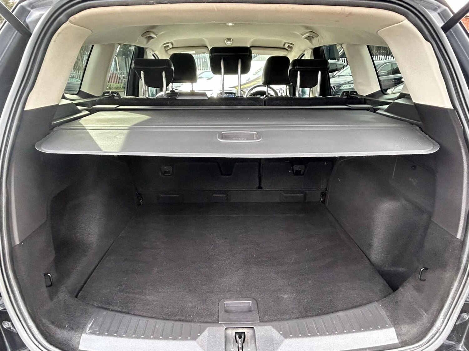 Used Ford Kuga 2016 for sale - 77643681: Photo 16