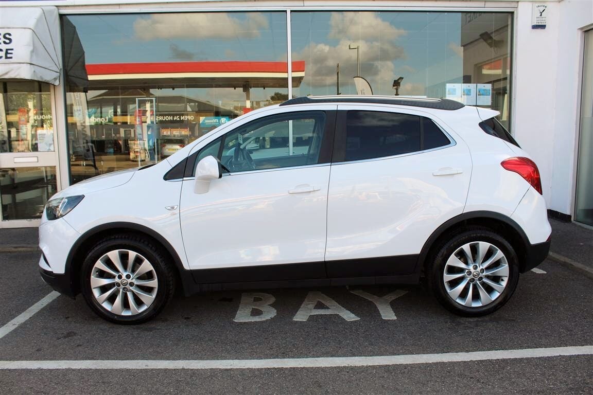 Used Vauxhall Mokka X 2017 for sale - 76352094: Photo 2