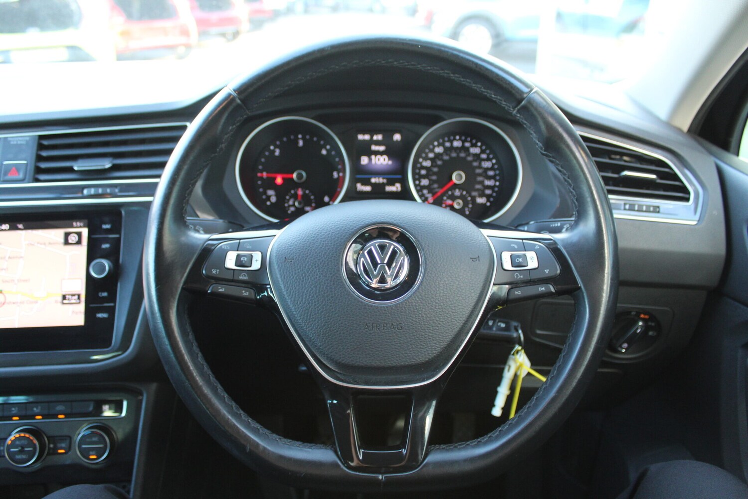 Used Volkswagen Tiguan 2018 for sale - 77363359: Photo 11