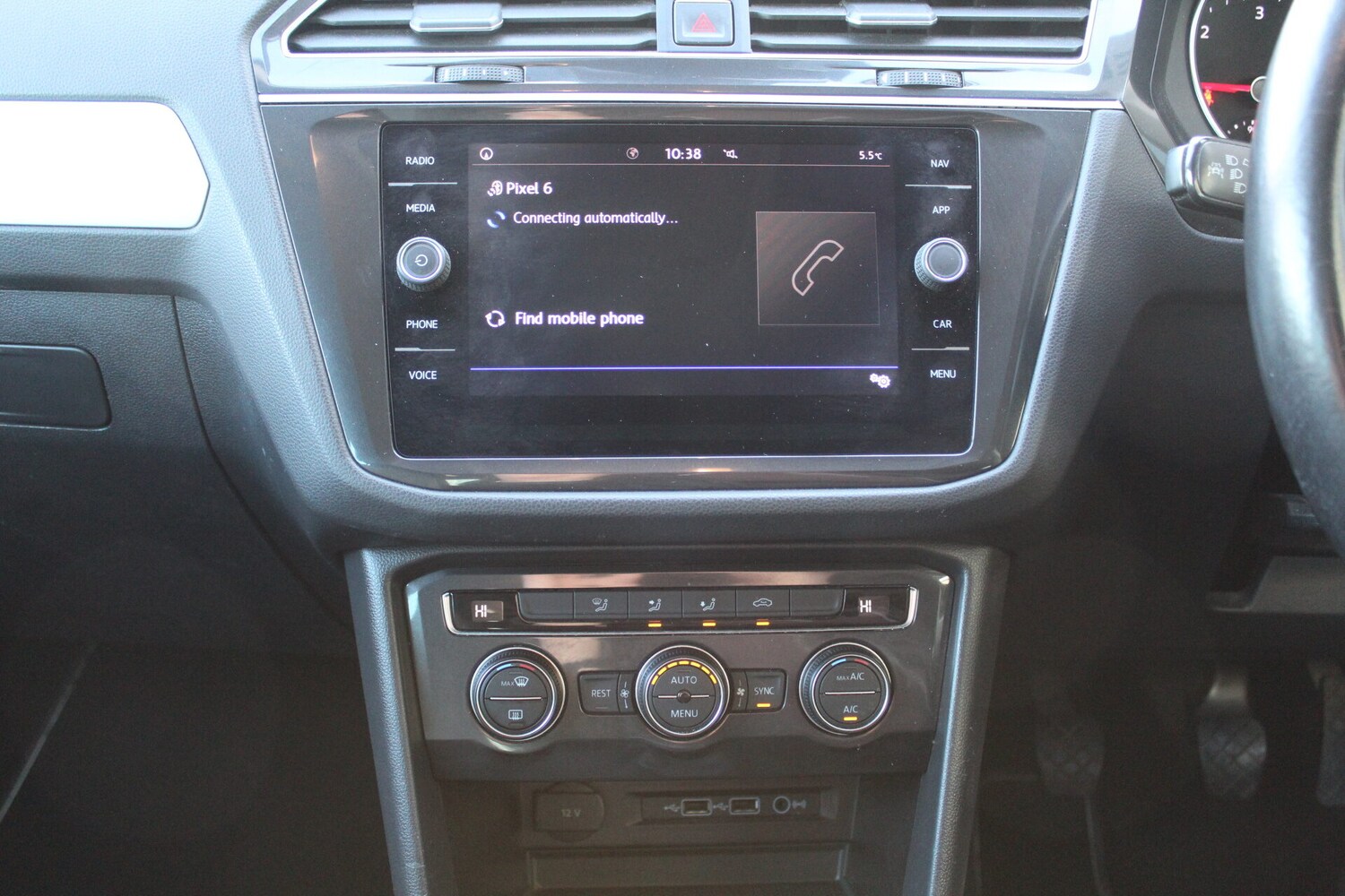 Used Volkswagen Tiguan 2018 for sale - 77363359: Photo 17