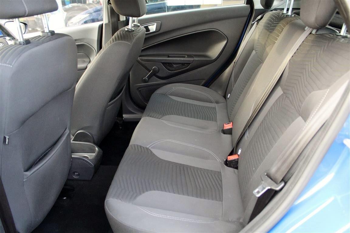Used Ford Fiesta 2013 for sale - 76985210: Photo 8