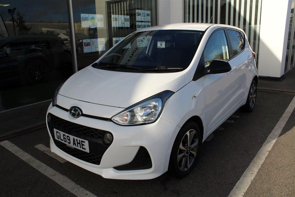 Used Hyundai i10 2019 for sale - 76594892: Photo 1