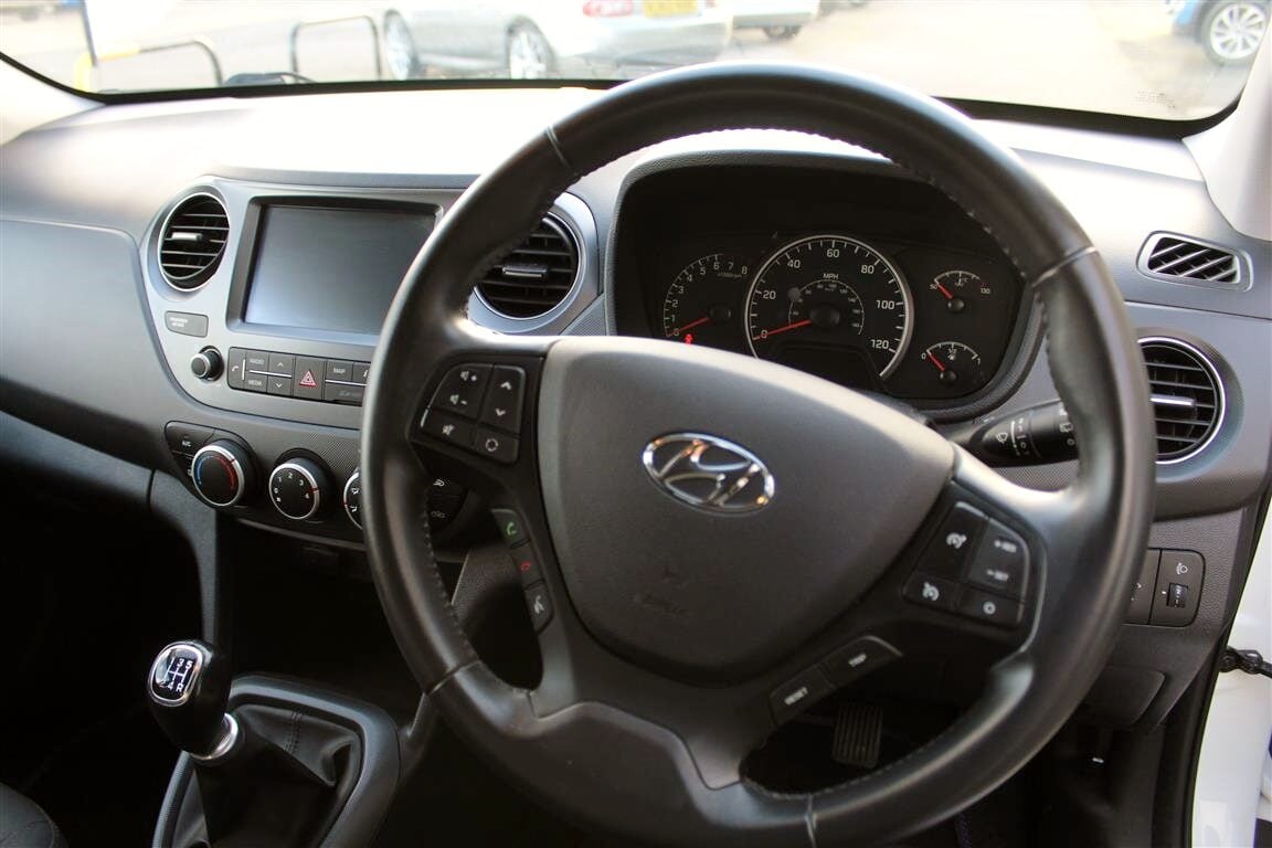 Used Hyundai i10 2019 for sale - 76594892: Photo 12